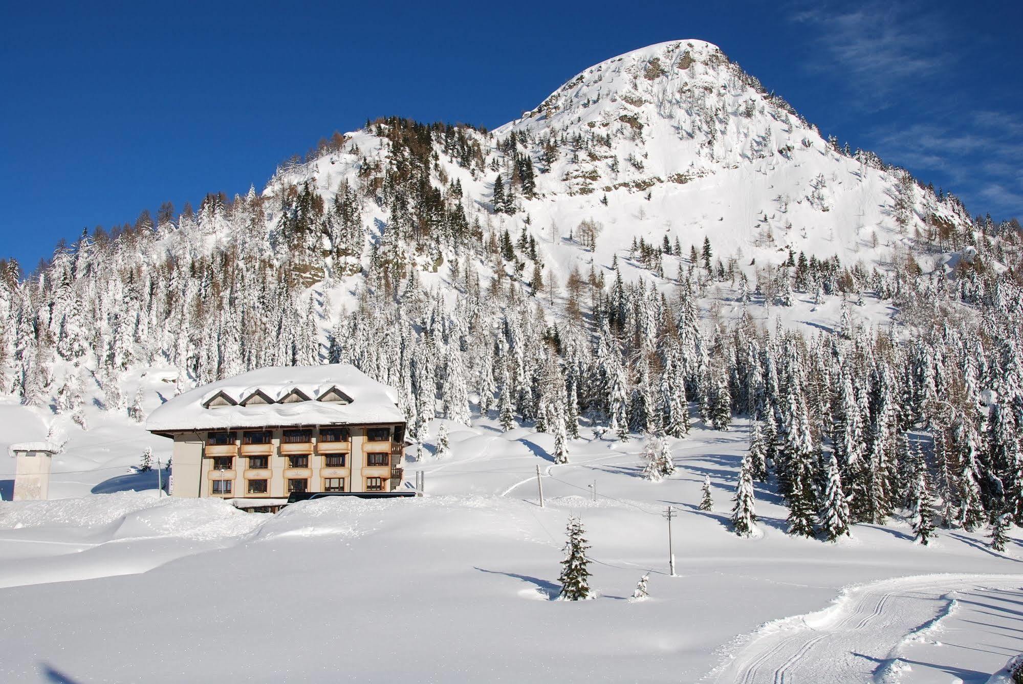 Hotel Biker Al Gallo Forcello Passo Pramollo