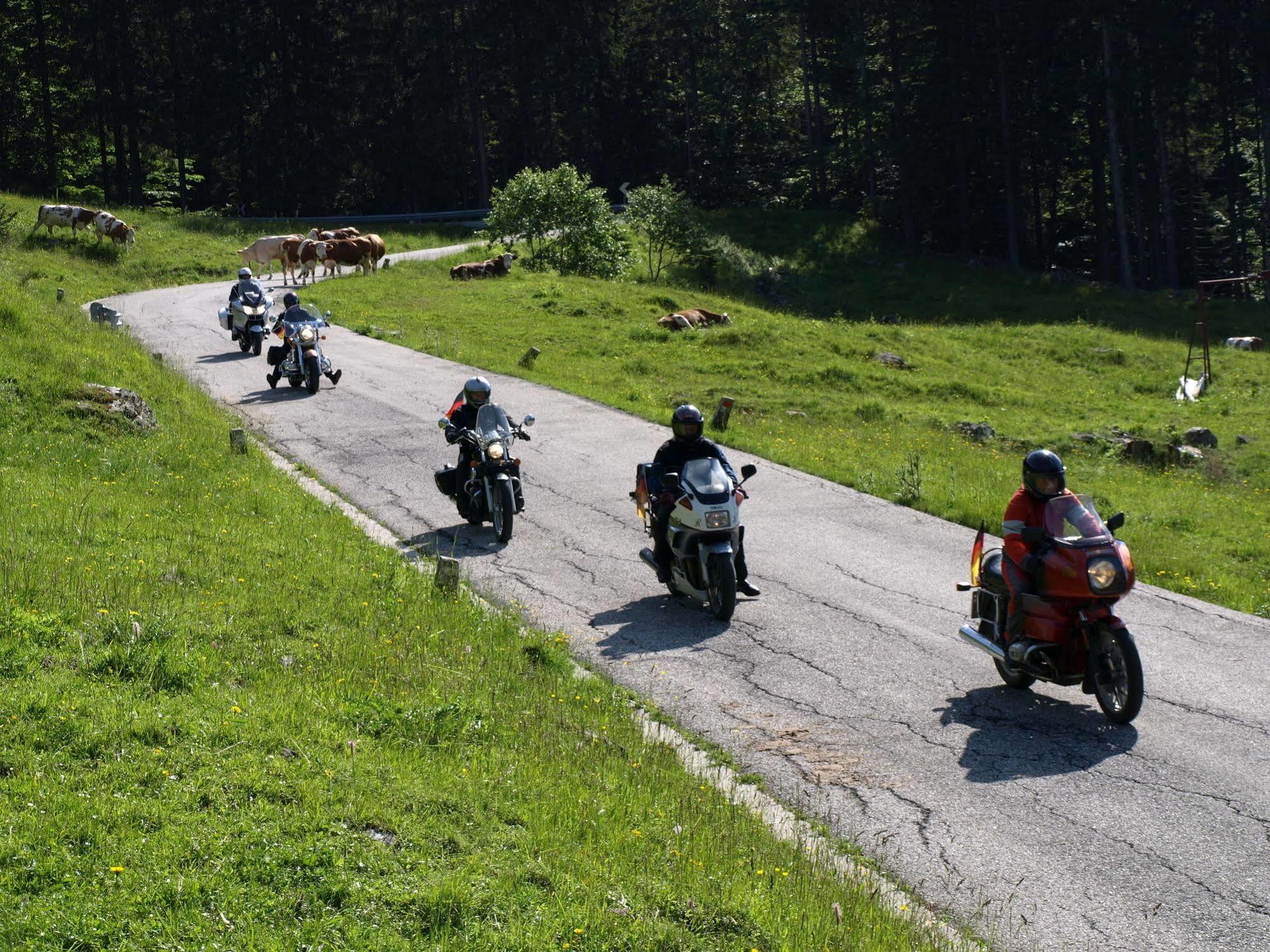 Hotel Biker Al Gallo Forcello Passo Pramollo