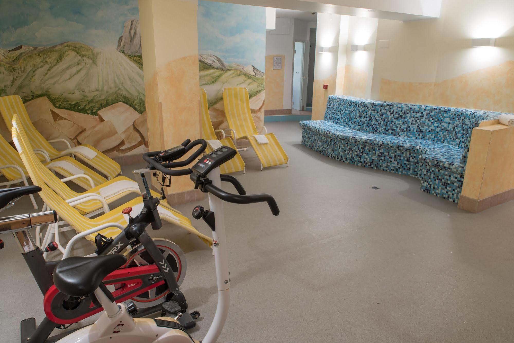 Biker Al Gallo Forcello Passo Pramollo